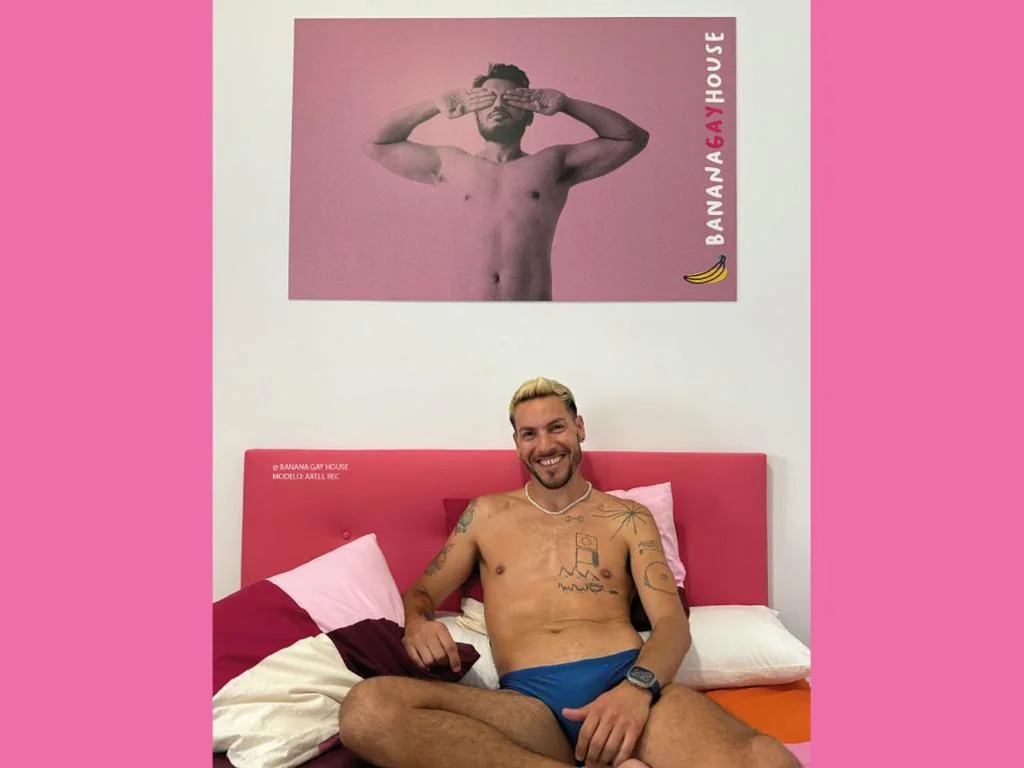 经济双人间 — Banana Gay House - Only Men