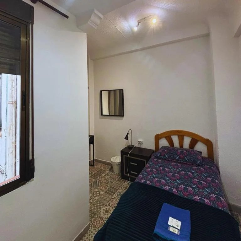Habitación Individual — Barbieri Granada Pensión
