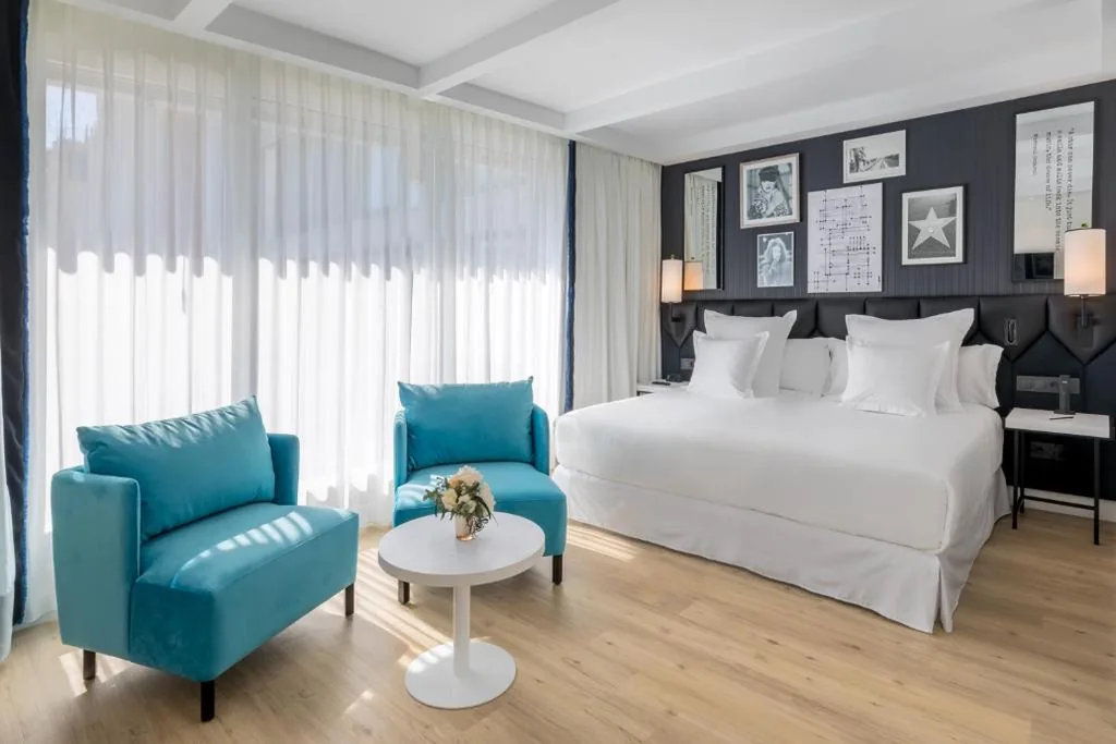 Deluxe-Familienzimmer (2 Erwachsene + 2 Kinder) — Barceló Imagine