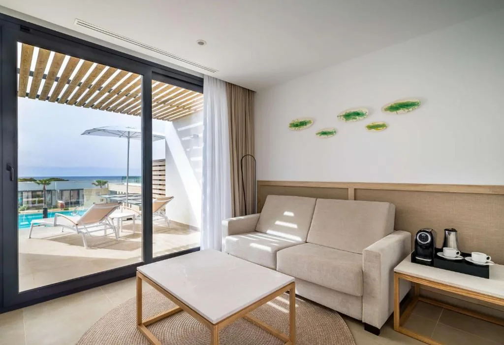 Junior Suite met uitzicht op zee (2 volwassenen + 1 kind) — Barceló Nura