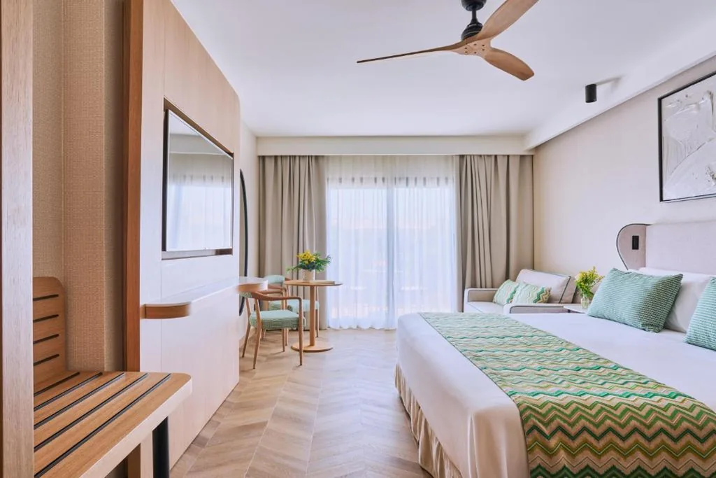 Superior kamer met 2 eenpersoonsbedden (2 volwassenen + 1 kind) — Barceló Punta Umbría Mar