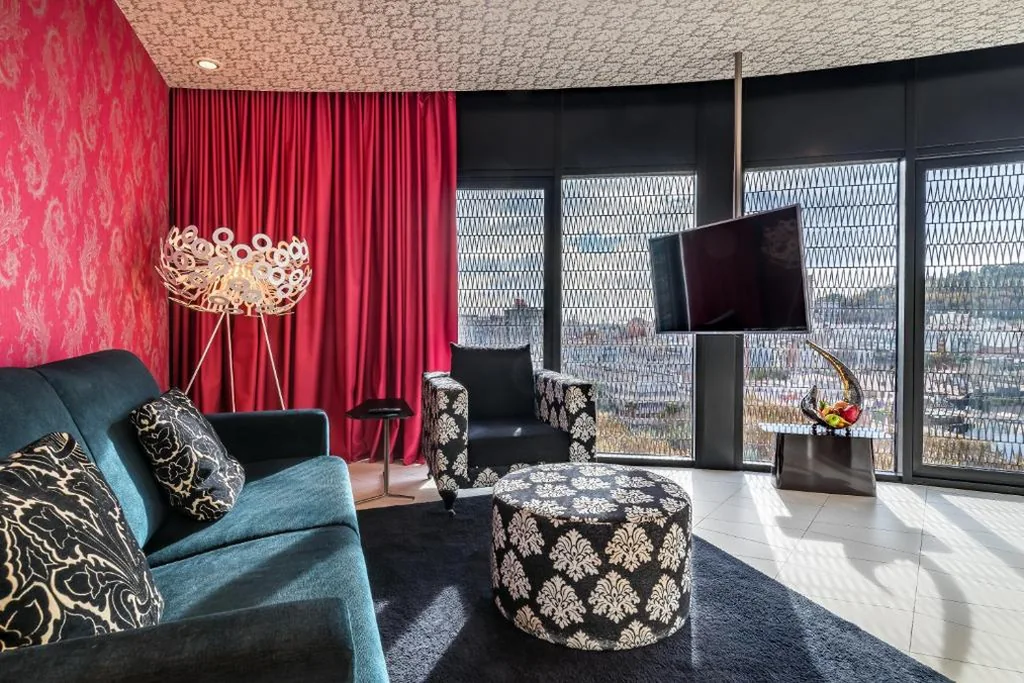Suite Junior — Barceló Raval