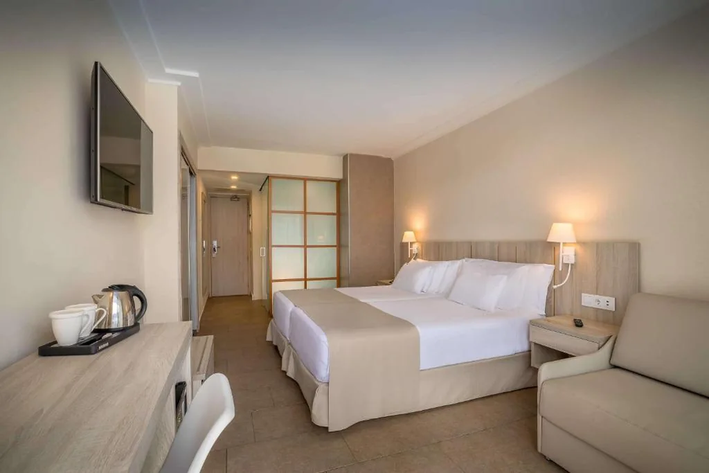Habitación Doble Superior — Barceló Santiago - Adults Only