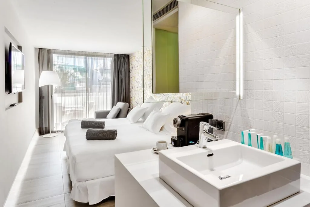 Habitación Doble Deluxe - 1 o 2 camas — Barceló Teguise Beach - Adults Only