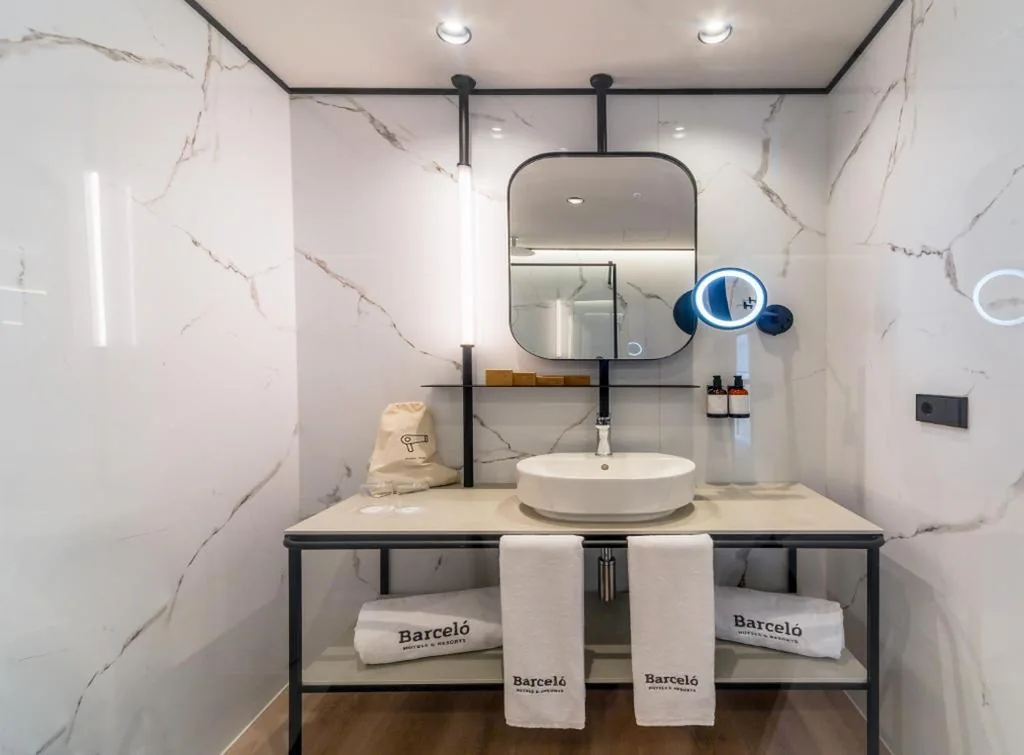 Habitación Triple — Barcelo Valladolid