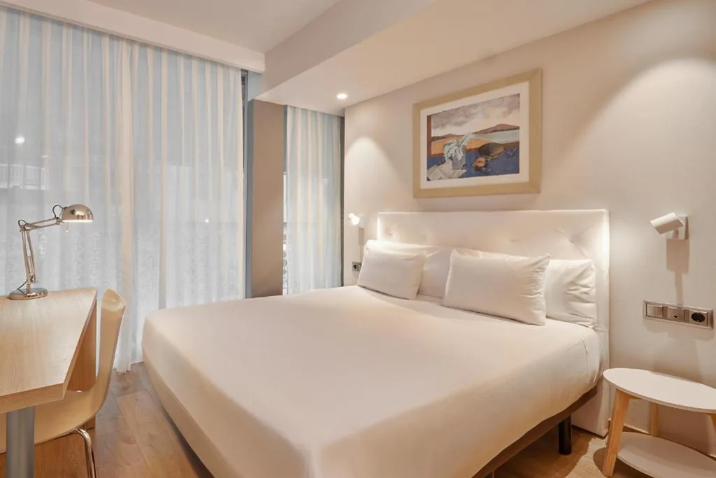 Barcelona Century Hotel