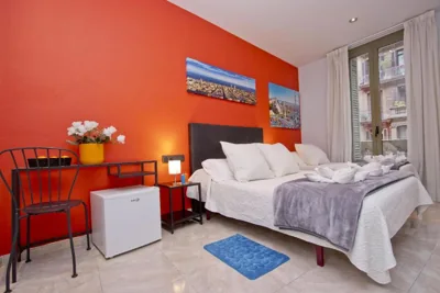 Barcelona City Centre Hostal — Foto 10