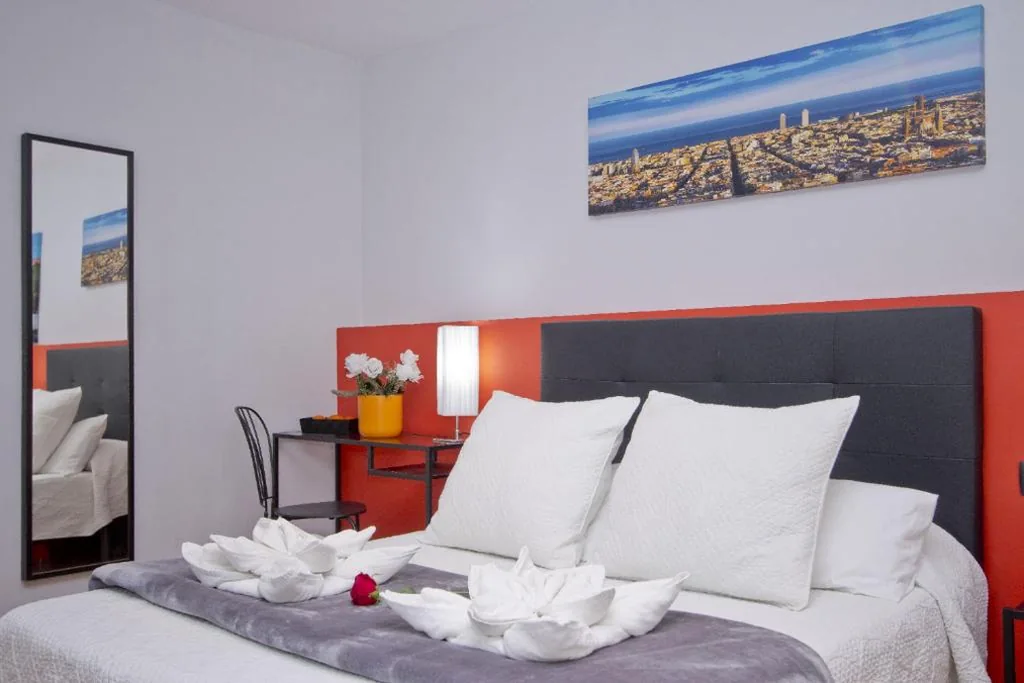 Superior-Doppelzimmer – 1 oder 2 Betten — Barcelona City Centre Hostal