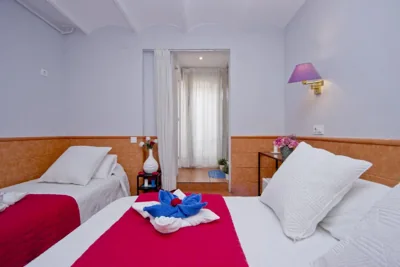 Barcelona City Rooms Hostal — Foto 5