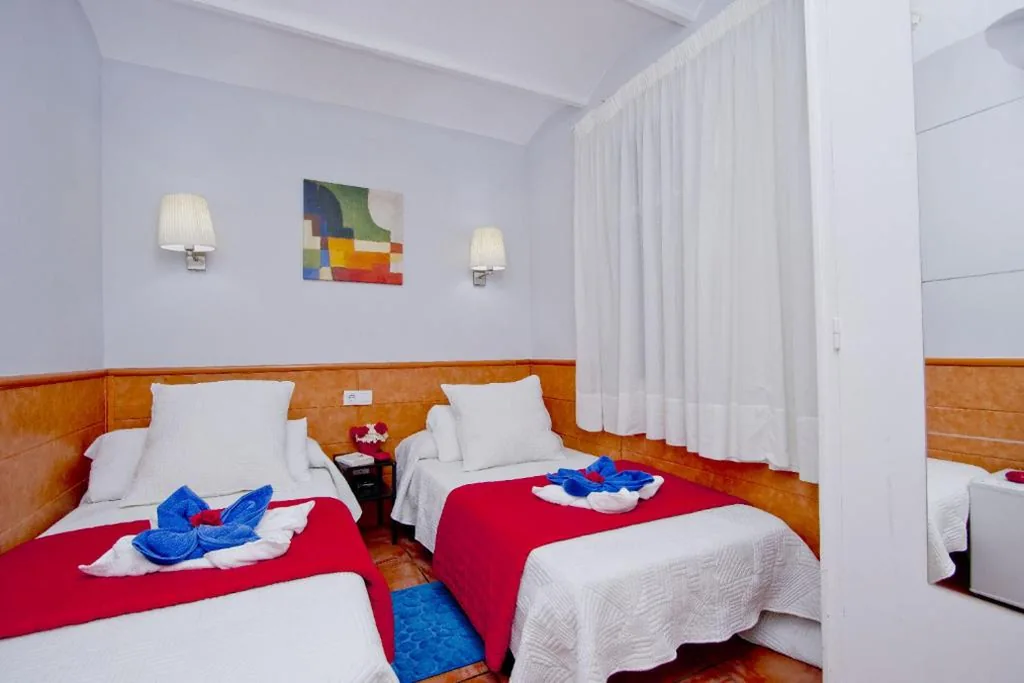Economy-Doppelzimmer – 2 Betten — Barcelona City Rooms Hostal