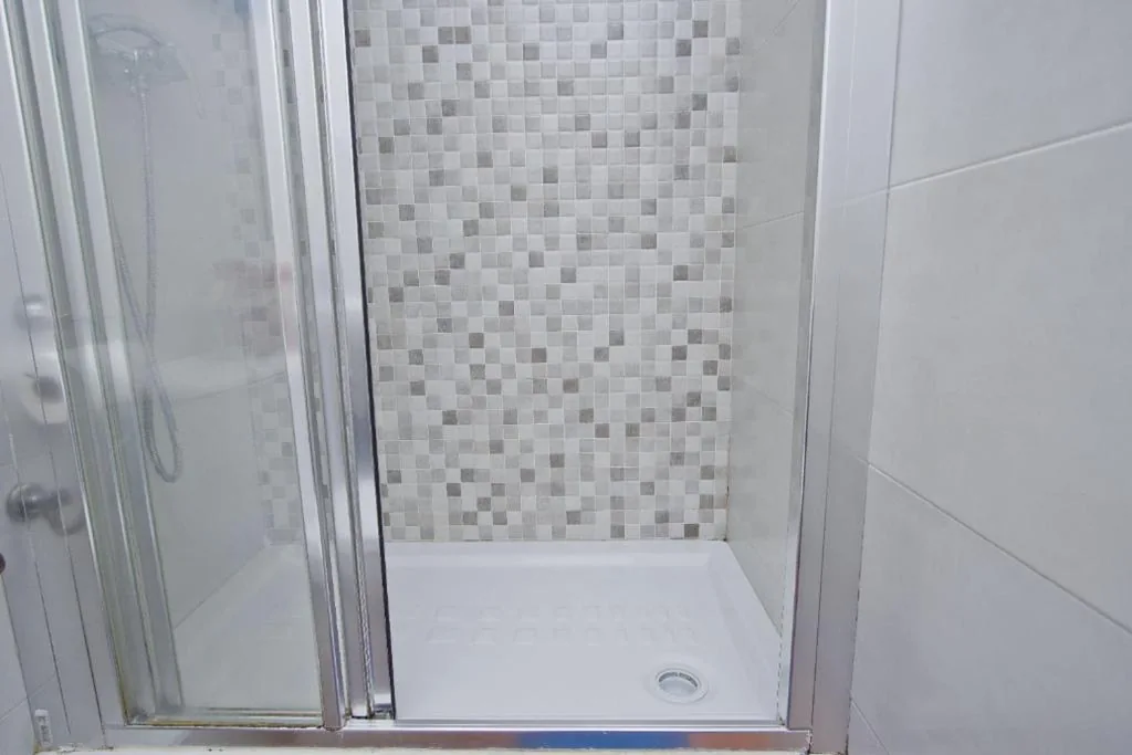 Standard-Doppelzimmer – 1 oder 2 Betten — Barcelona City Rooms Hostal
