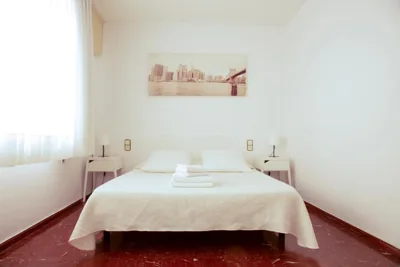 Barcelona City Street Hostal — Foto 2