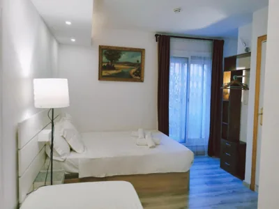 Barcelona CoronaHostal — foto 2