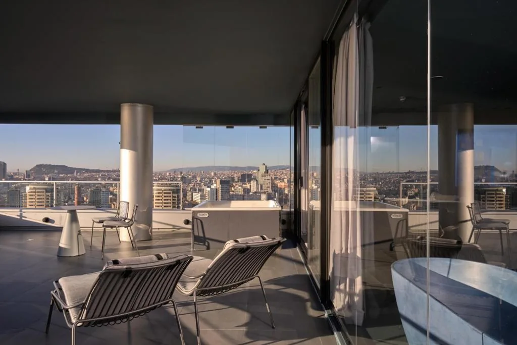 Suite Premium — Barcelona Princess