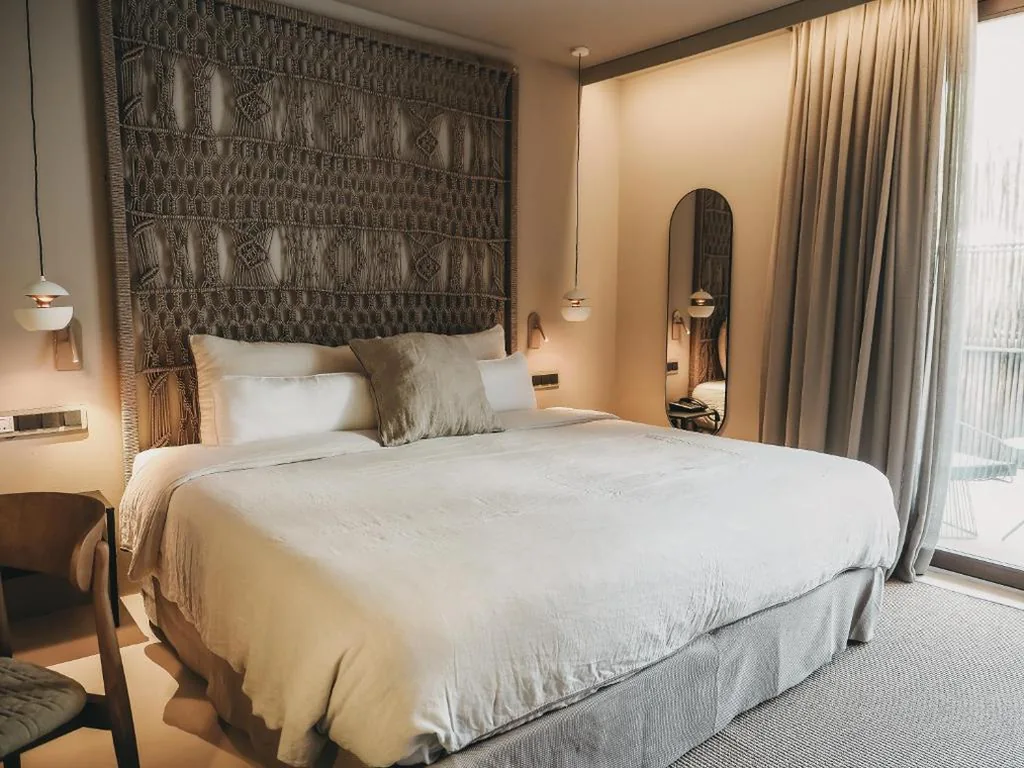 Chambre double supérieure avec balcon — Barefoot Hotel Mallorca