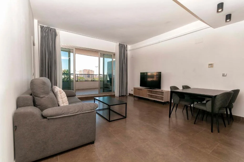 バルコニー付きスーペリア1ベッドルームアパートメント — Barocco Apartments Gran Vía -SIN COCINA-