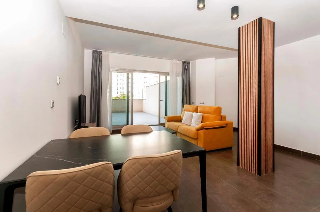 テラス付きスタジオ — Barocco Apartments Gran Vía -SIN COCINA-