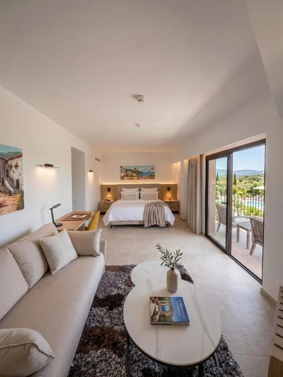 バルコニー付きデラックスダブルルーム — Barocco Hotel Denia