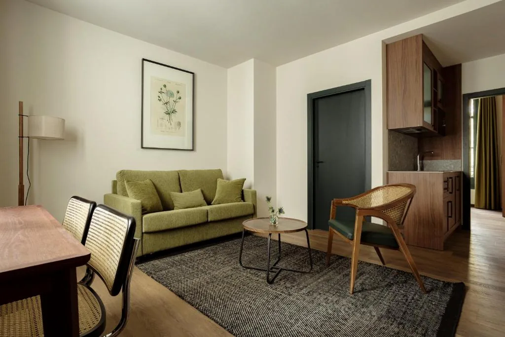 Apartment mit 1 Schlafzimmer und Gartenblick — Batimont Suites & Apartments