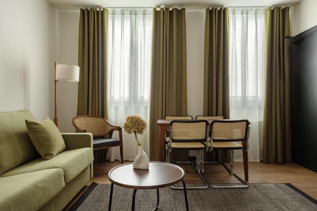 Deluxe Apartment mit 1 Schlafzimmer — Batimont Suites & Apartments
