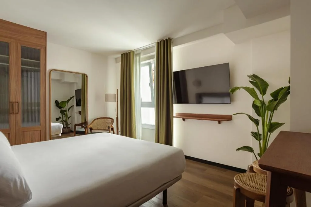 Studio — Batimont Suites & Apartments