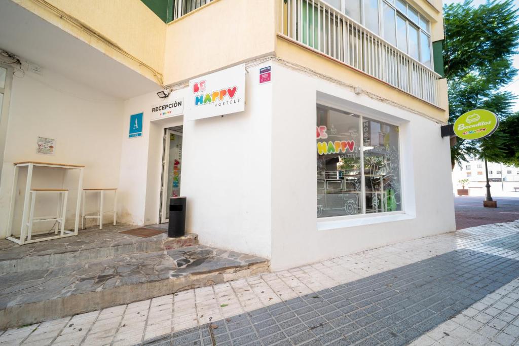Be Happy Hostel - Albergue en el centro de Nerja