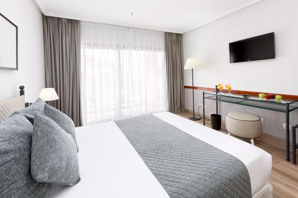 Double Room - 1 or 2 Beds — Be Live Experience Orotava