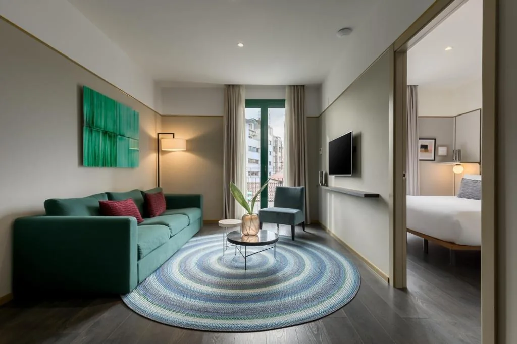 Apartamento de 2 dormitorios con terraza — Be Mate Paseo de Gracia