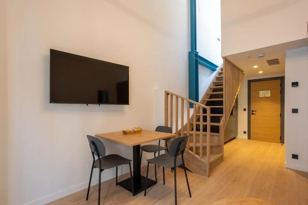 Duplex-Studio — Be10 Suites, Bermeo