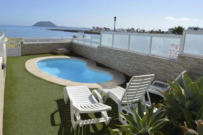 Beach Front Villa VV — foto 7