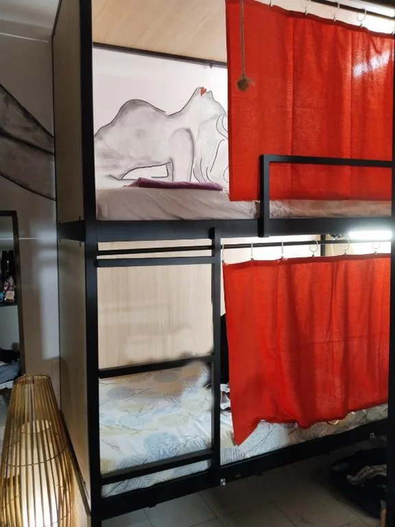 Cama en habitación compartida mixta de 4 camas — Beach House Lanzarote