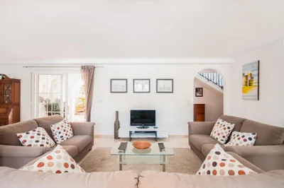 Beach Villa Costanera in Marbella — 照片 6