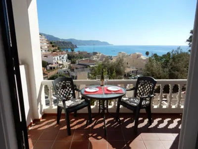 BEACH VILLA ,Nerja, Seaview, Pool, 3 bedrooms, huge terrace and garden — foto 8
