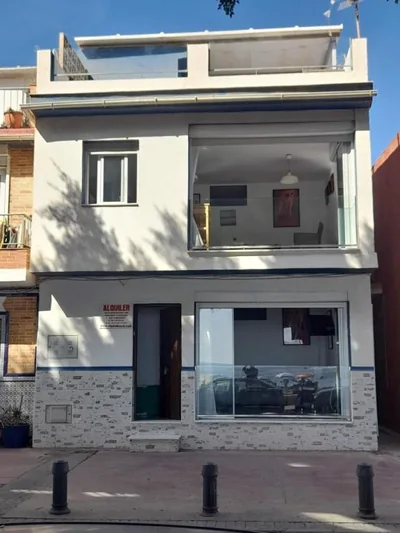 Beachfront House on 1st Line — foto 9