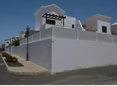 Beautiful and luxurious villa with heated pool and free Wi-Fi in Playa Blanca. — foto 8