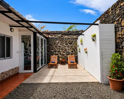 BEAUTIFUL COASTAL HOUSE ON A TRANQUIL ORGANIC FARM — foto 12