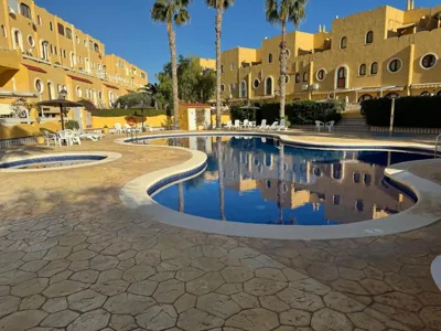 Beautiful home 50m private beach Campello Alicante long-term rental only — foto 6