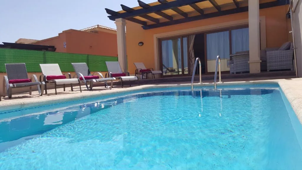 Villa — Beautiful, spacious villa, heated pool, sleeps eight, with quality furnishings