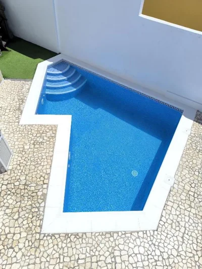 BEAUTIFUL VILLA - 4 bedrooms, heated pool, 2 priv car park places, fibre net, PS5, tv channels — foto 12