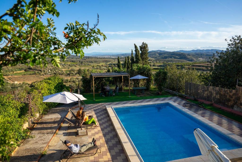 Beautiful Villa with huge private pool and vineyard view
