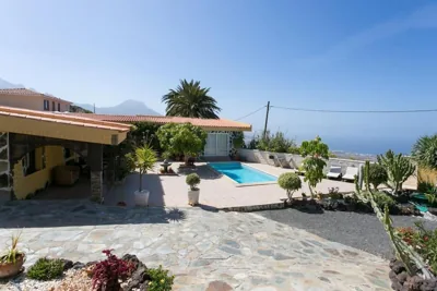 Beautiful villa with stunning view — foto 7