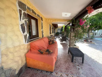 Beautiful villa with stunning view — foto 12