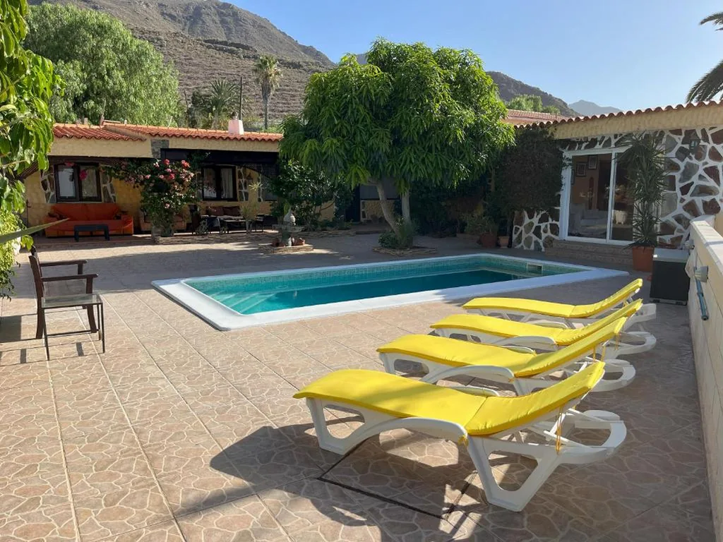 Casa com 4 quartos — Beautiful villa with stunning view
