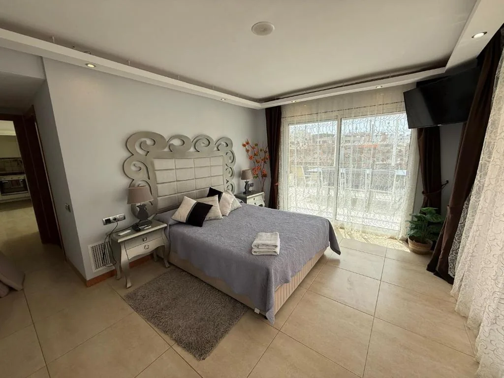 ジェットバス付きデラックススイート — Bed and Breakfast en Salou