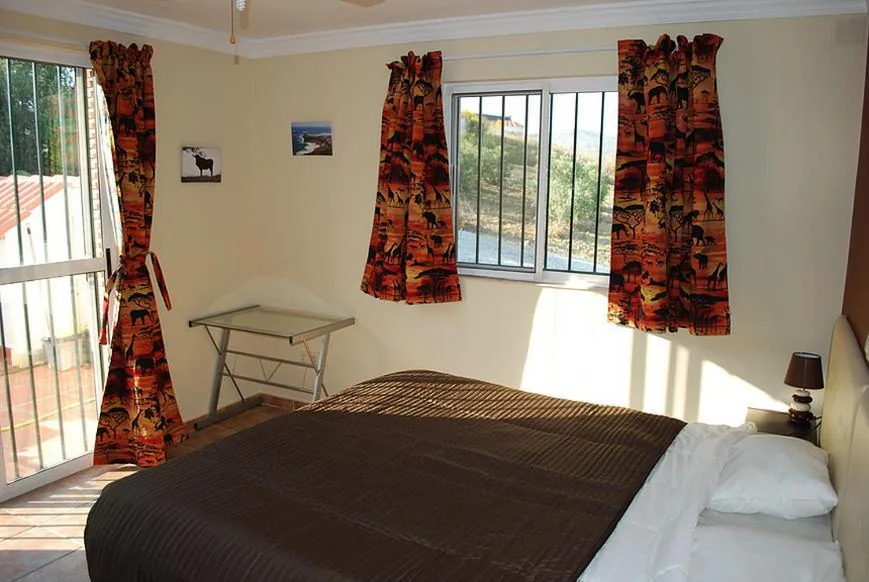 Doppelzimmer mit externem eigenem Bad — Bed & Breakfast Finca de los Sueños