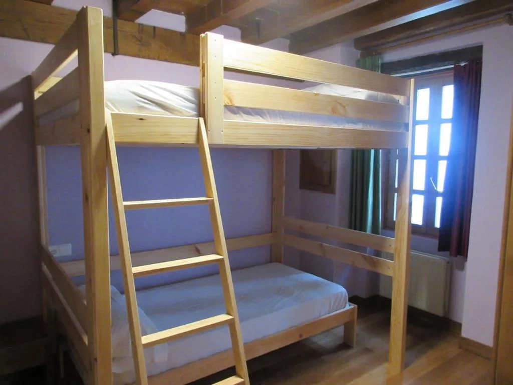 Familienzimmer — Beizamako Aterpetxea - Albergue Turistico de Beizama