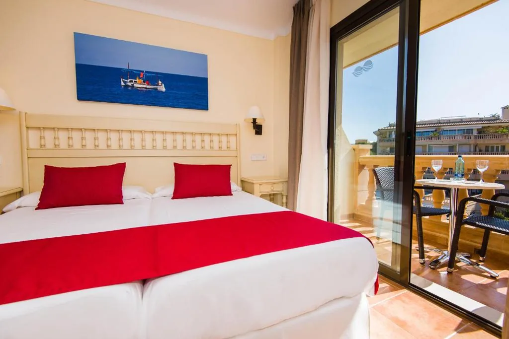 Quarto Duplo com 2 camas (2 adultos + 1 criança) — Bell Port Hotel