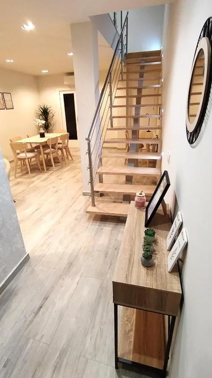 Casa Unifamiliar de 3 dormitorios — Bella Lucía