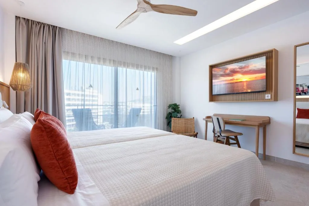 带阳台双人间－1 张或 2 张床 — Bellamar Hotel Beach & Spa