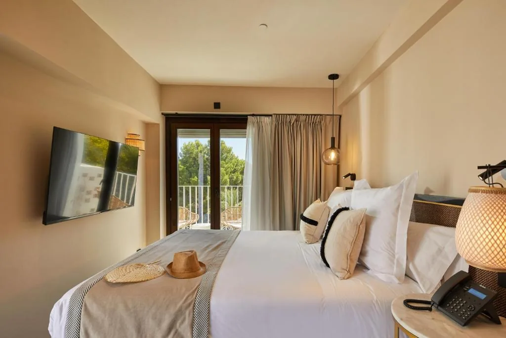 Doppelzimmer mit Balkon — Belle Marivent Boutique Hotel